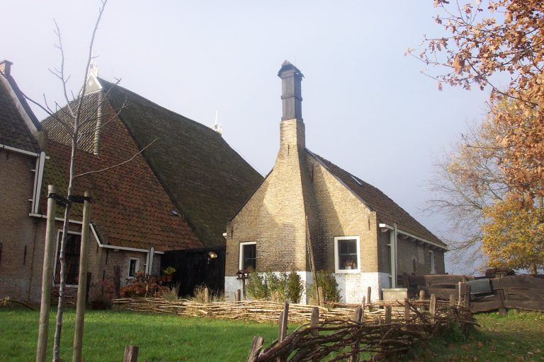Lezing ‘It Fryske boerehiem’ door historicus Wiebe Hoekstra — lezing in Oudemirdum